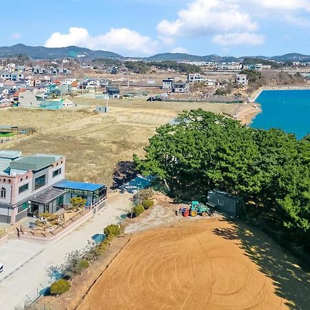 Daebudo Juni Pension Ansan Dış mekan fotoğraf